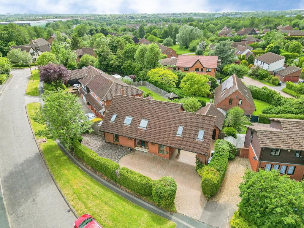 Main image of property: Gibsons Green, Milton Keynes, MK13