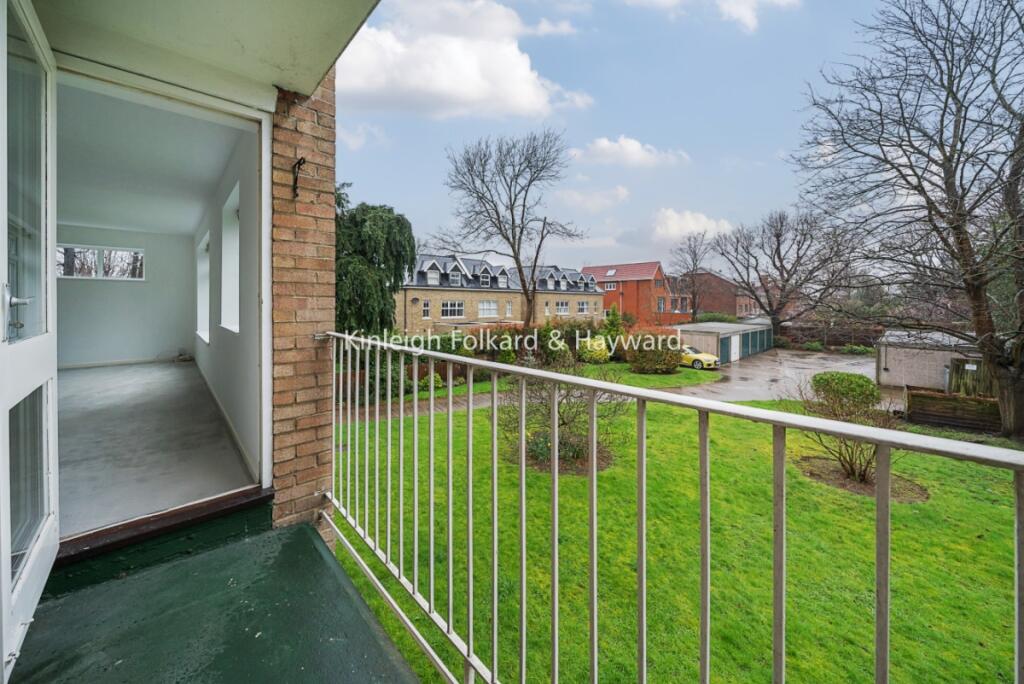 Apartment in London, New Beckenham - View 4