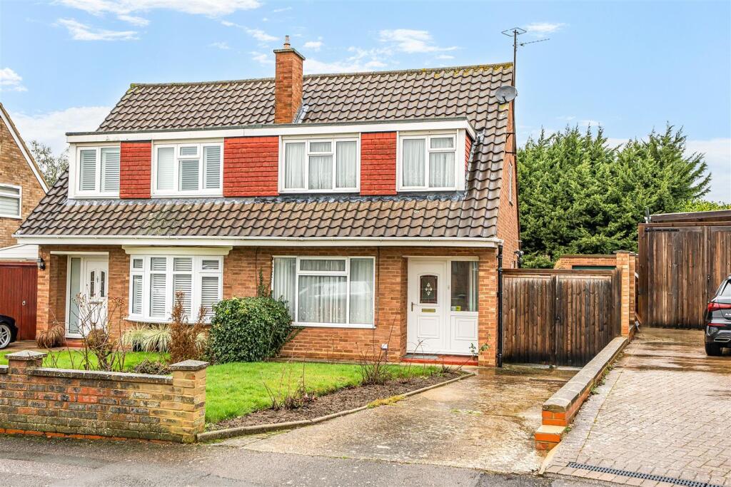 Main image of property: Cheviot Close, Bedford