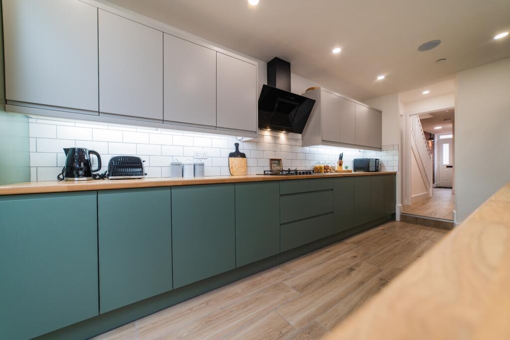 House in Cardiff, Maindy, Cathays - View 4