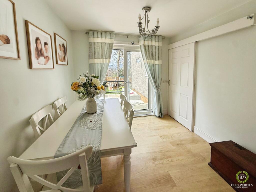 House in Pendle, Nelson - More