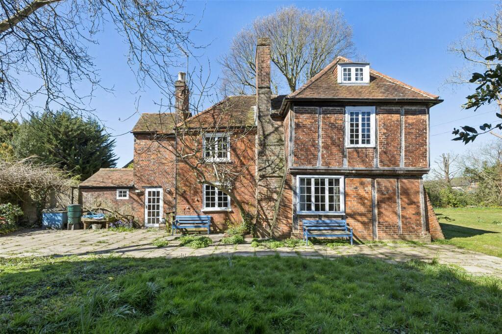 Main image of property: Lower Cippenham Lane, Slough, Berkshire, SL1