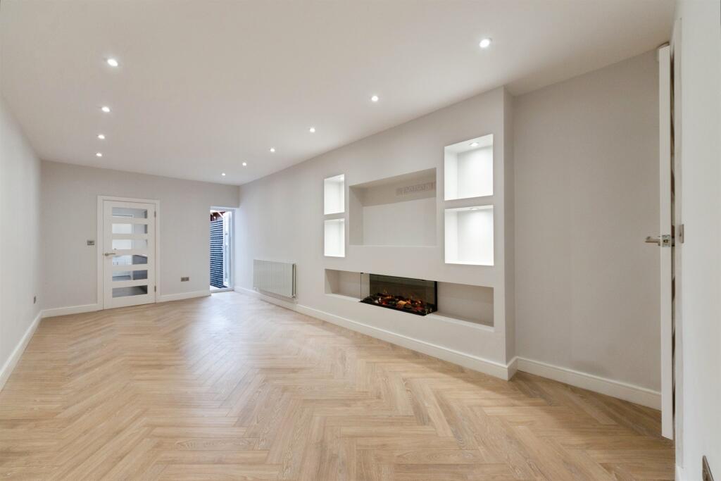 House in Birmingham - View 3