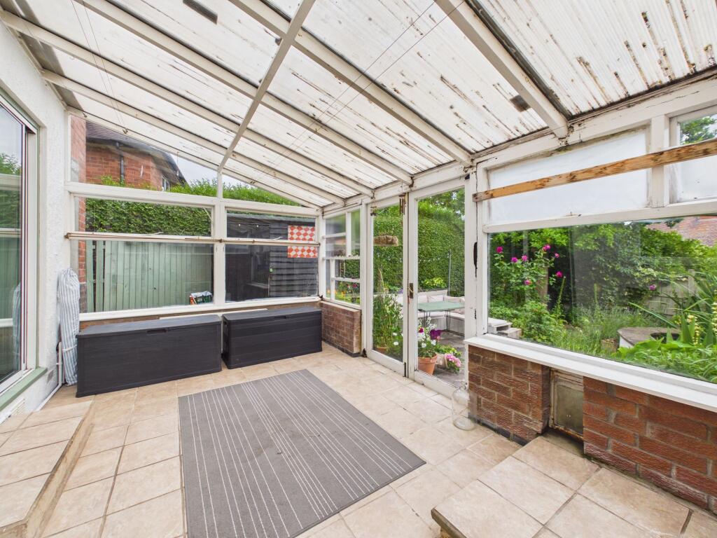 House in Nottingham, Sneinton - More