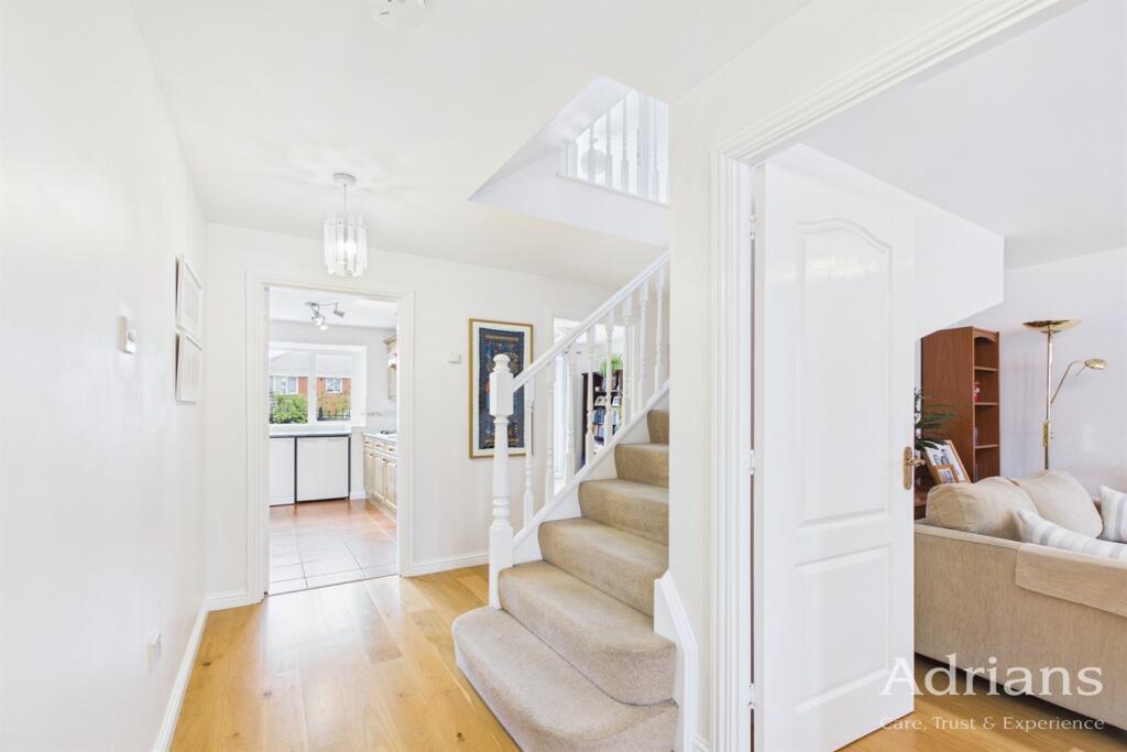 House in Chelmsford - More