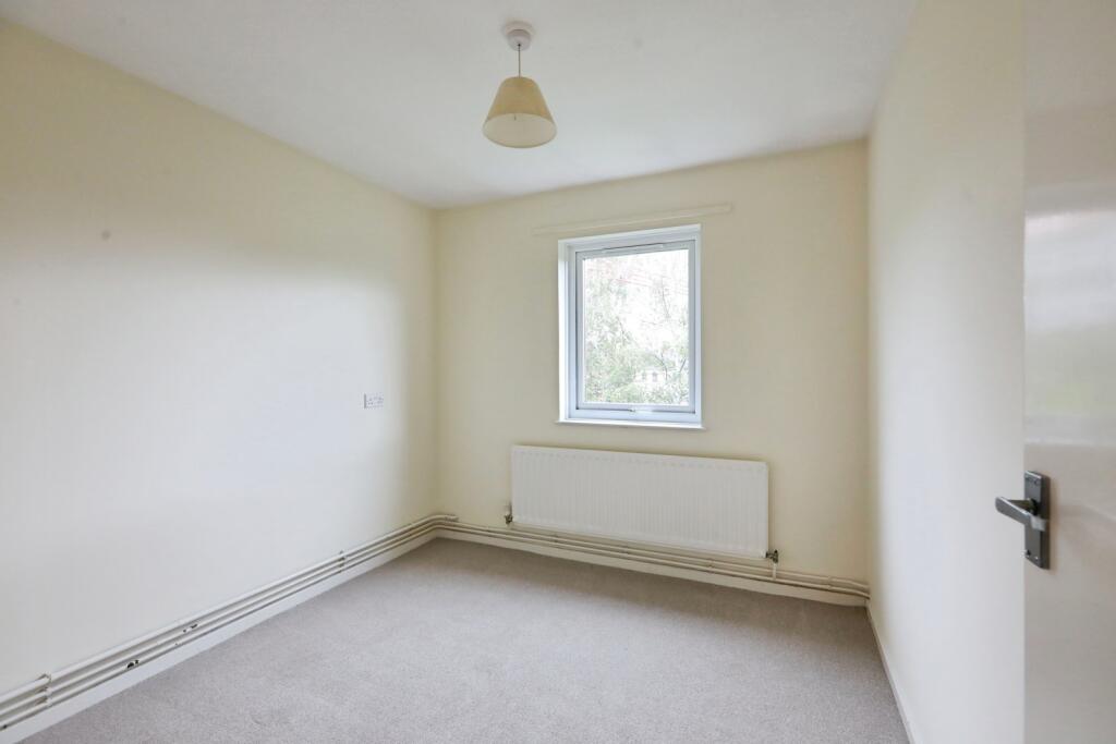Apartment in Worcester - View 5