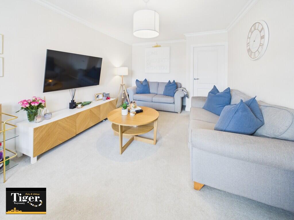 Cardwell Close, Blackpool photo 4