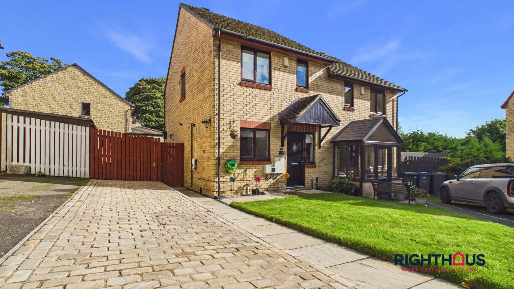 Main image of property: Mcmillan Gardens, Bradford, BD6