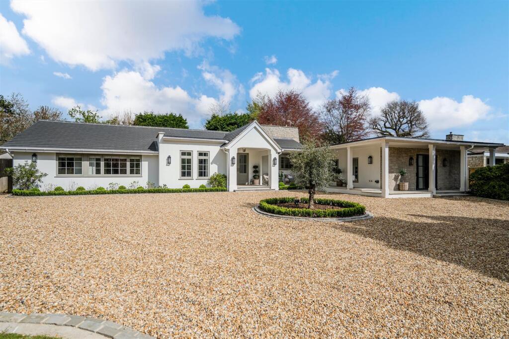 Main image of property: Russell Close, Walton On The Hill