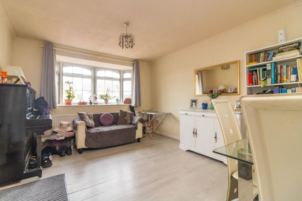 Fishponds Close, Glenfield, LE3 photo 4