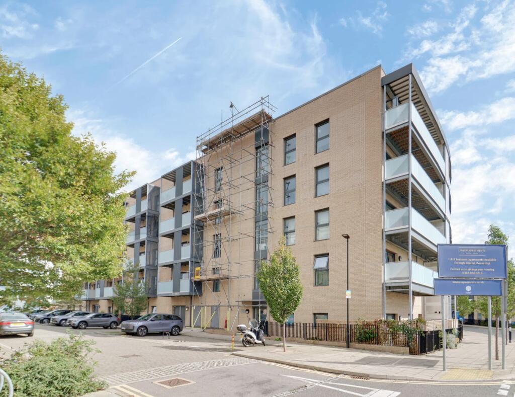 Main image of property: Holmeoak Avenue, Rainham, RM13