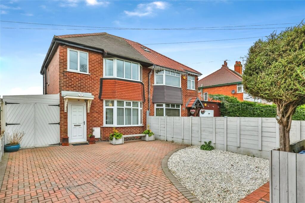Main image of property: Rock Hill, Mansfield, Nottinghamshire, NG18