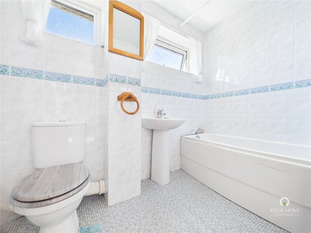House in Newcastle upon Tyne, Lemington - More