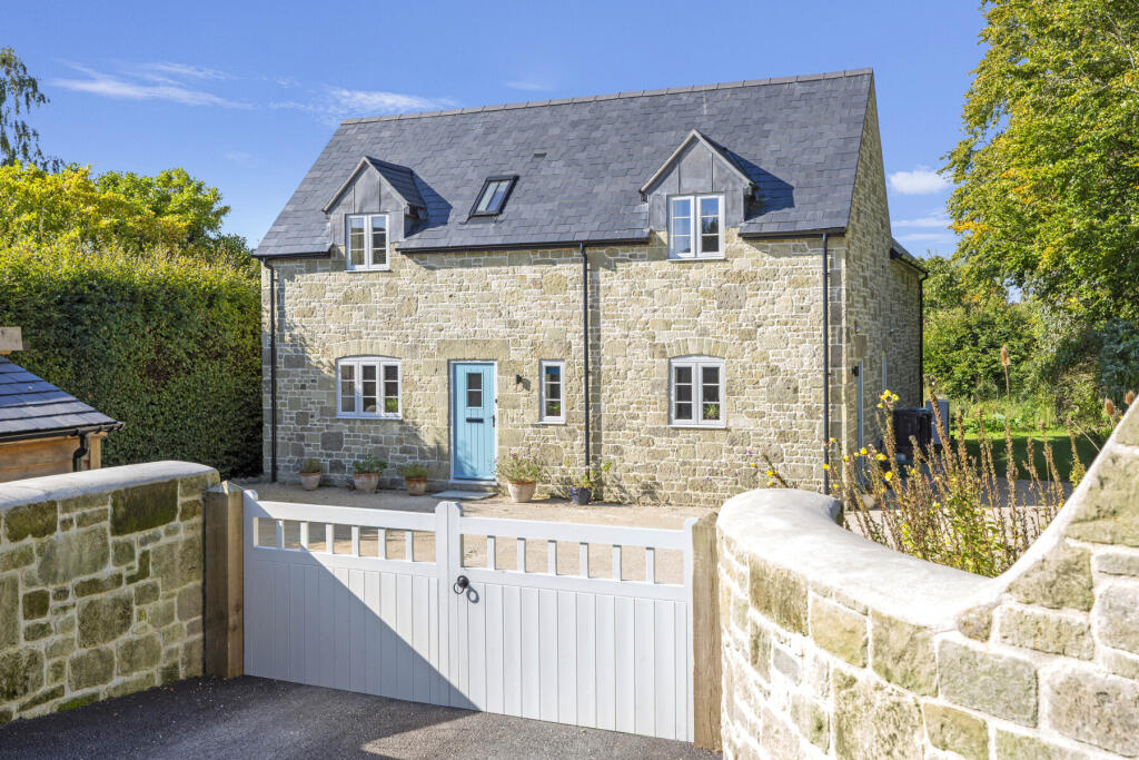 Main image of property: Shaftesbury, Dorset