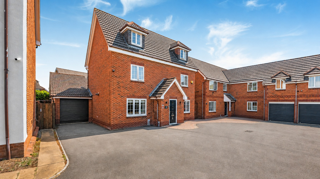 Main image of property: Elm Road, Sutton Coldfield, West Midlands