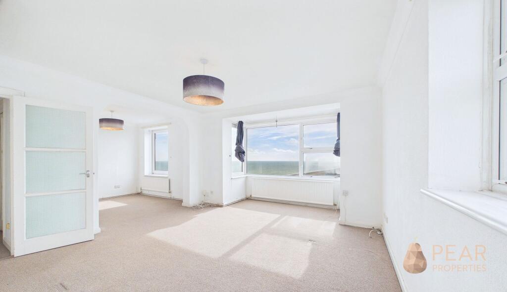 Brighton Road, Lancing, BN15 photo 5