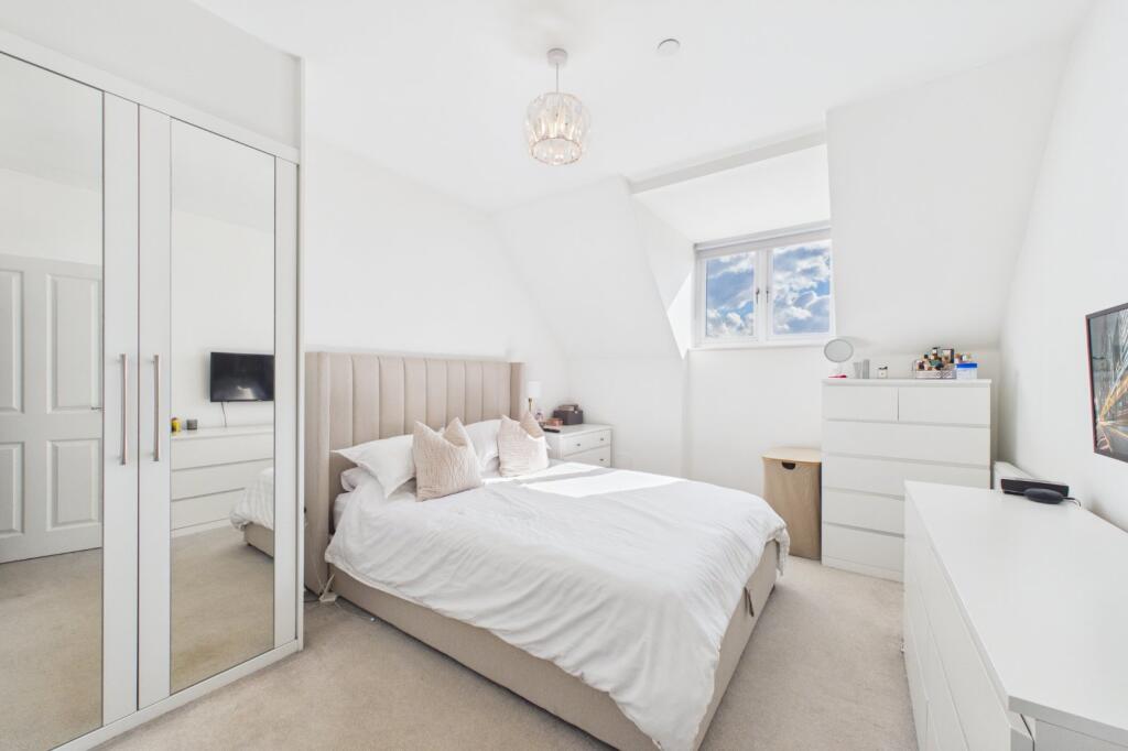 Apartment in Wokingham, Montague Park - View 5