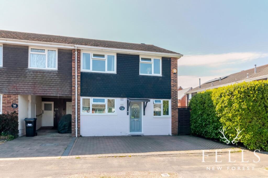 Main image of property: Hightown Gardens, Ringwood, BH24