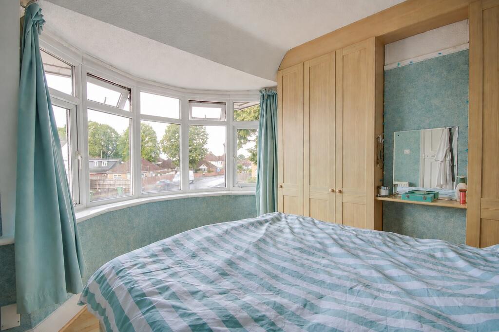 House in Southampton, Sholing - More