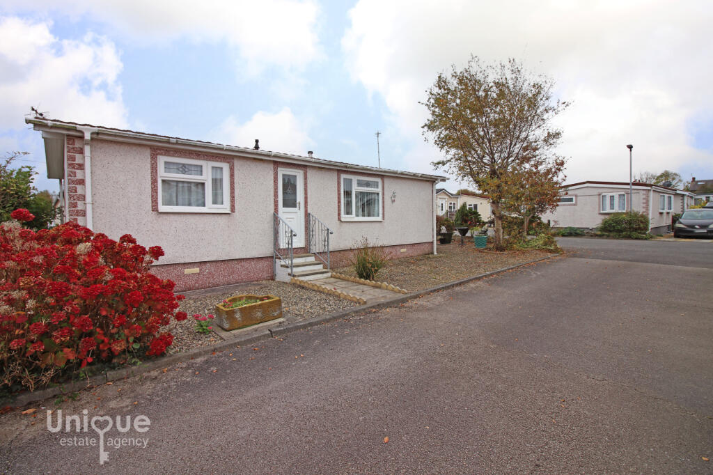 Primrose Drive, Hambleton Country Park, Poulton-le-Fylde, FY6 photo 2