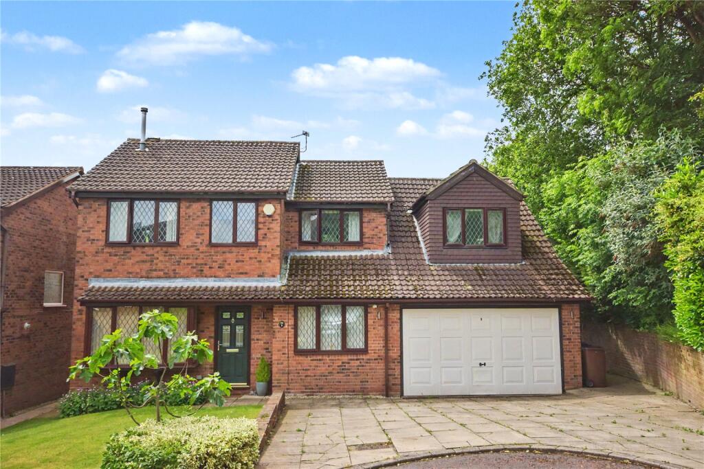 Main image of property: Haven Garth, Leeds, West Yorkshire
