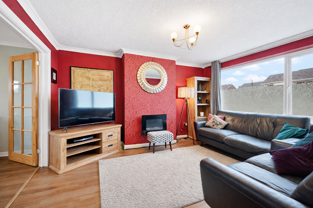 House in Beddau, Llantrisant - View 4