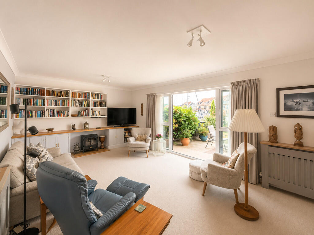 House in New Forest, Hollybank, Hythe and Dibden - View 2