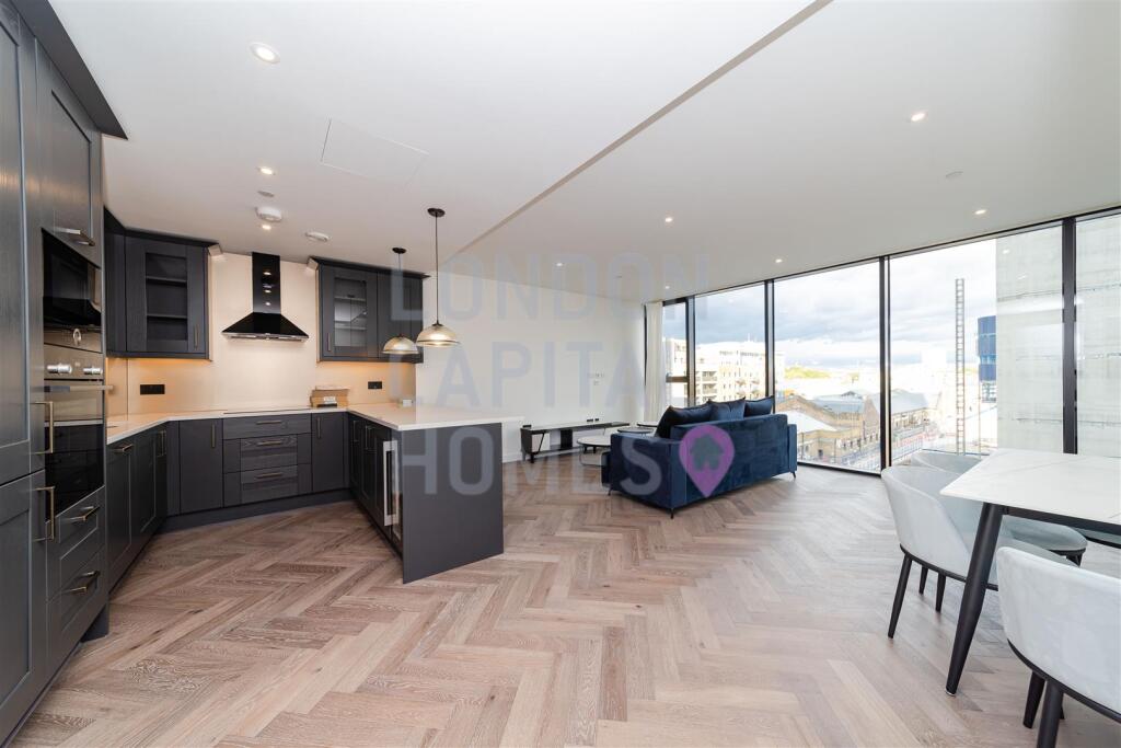 Main image of property: 1 Merino Gardens, LONDON, E1W