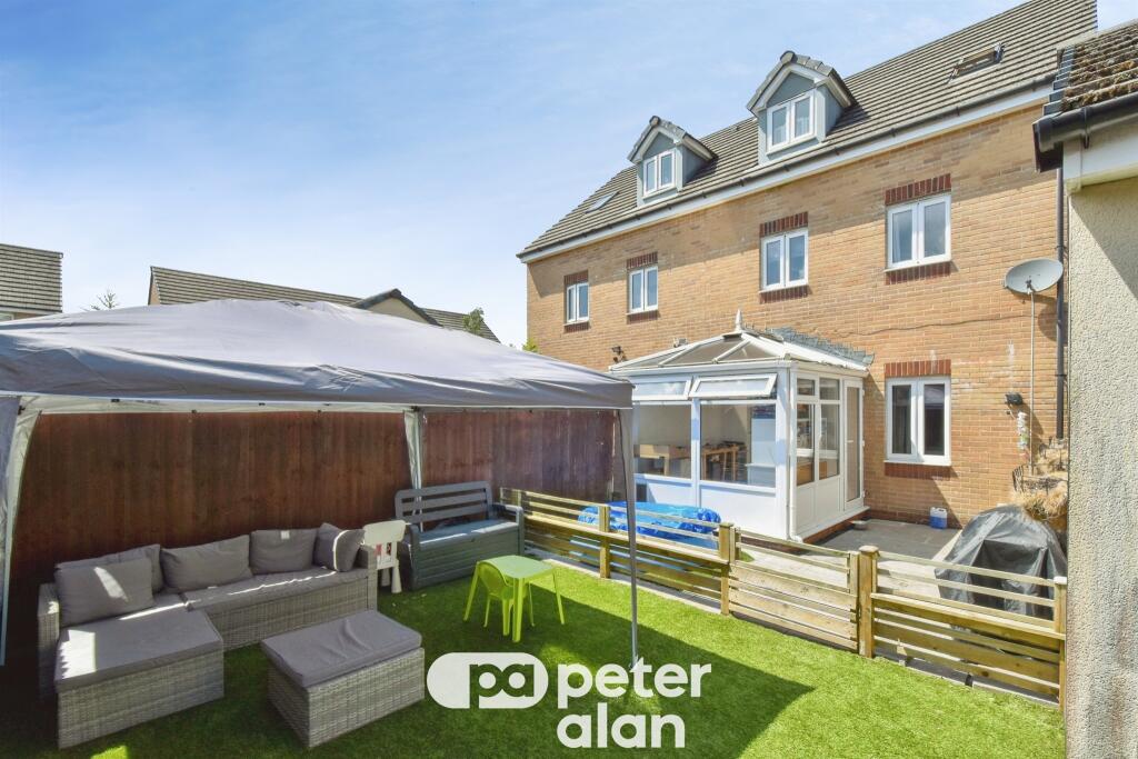 House in Cardiff, Cwmbach - View 2
