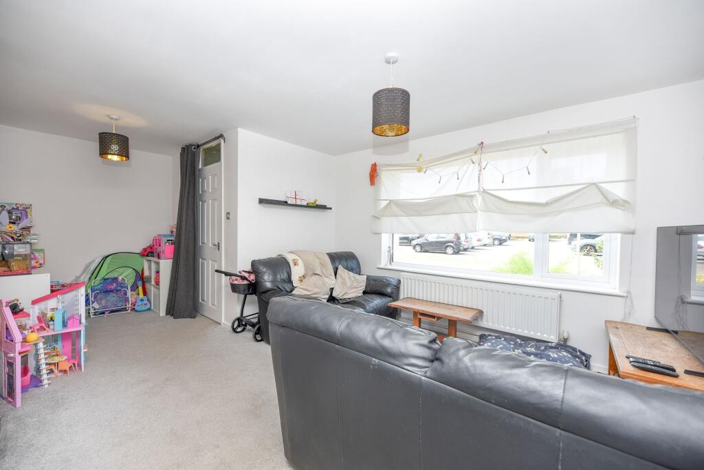 House in Huntingdonshire, Newtown, Huntingdon - View 3