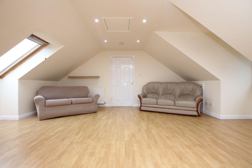 Apartment in Edinburgh - View 2
