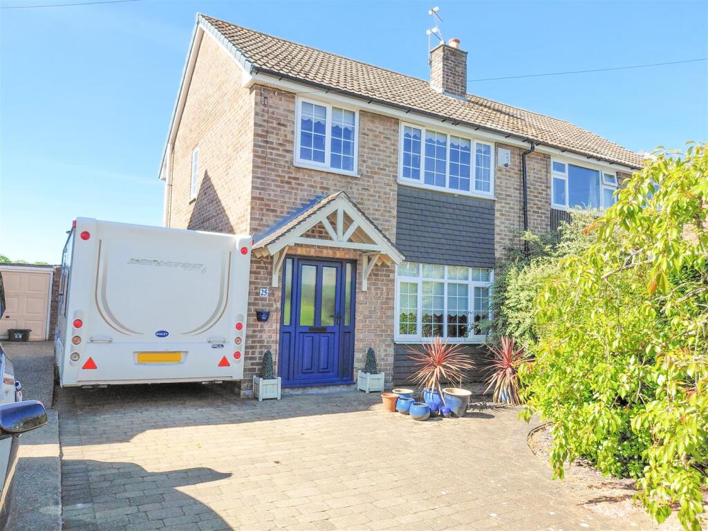 Main image of property: Hartland Crescent, Edenthorpe, Doncaster