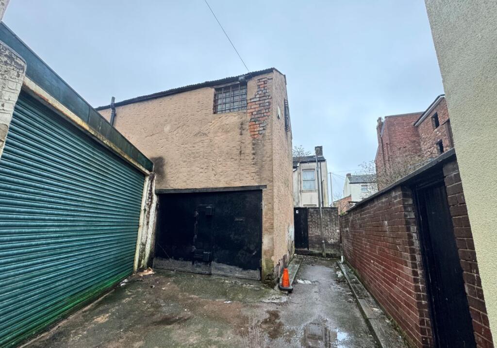 Main image of property: 59A Coniston Street, Liverpool, Liverpool, L5 6QY