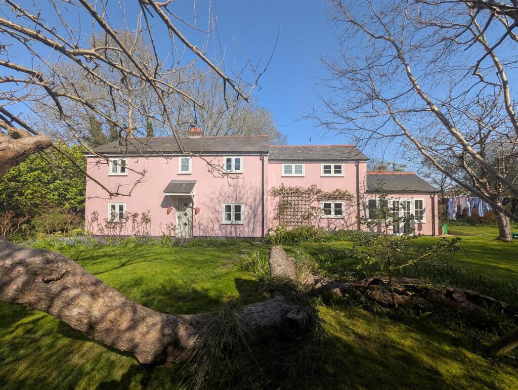 Main image of property: HIGH BANK, High Street, TWYFORD, Winchester