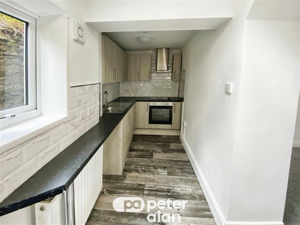 Main image of property: Victoria Street 