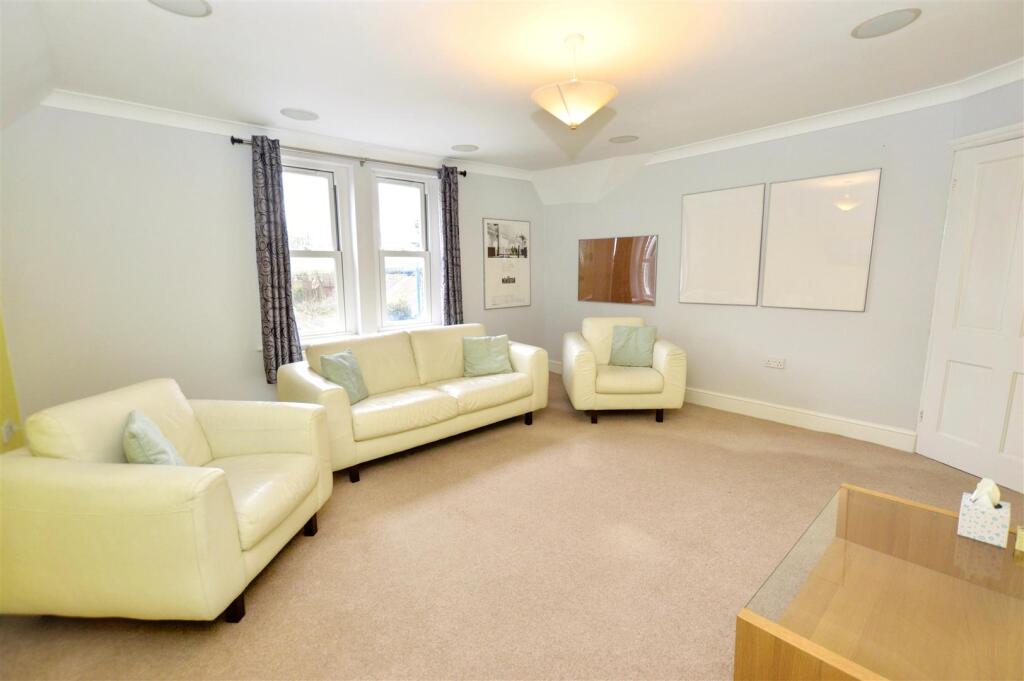 Apartment in Sheringham - More