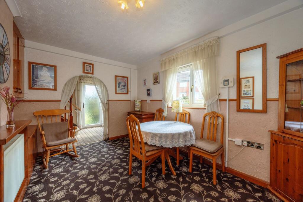 House in Barnsley, South Yorkshire - View 4