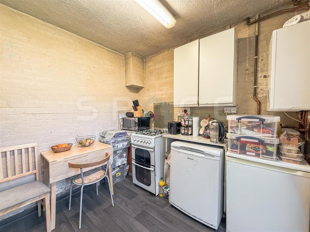 House in Harrow - More