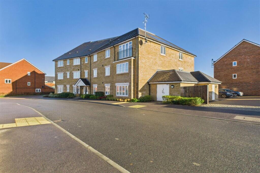Main image of property: Dereham Court, The Boulevard, Horsham, RH12