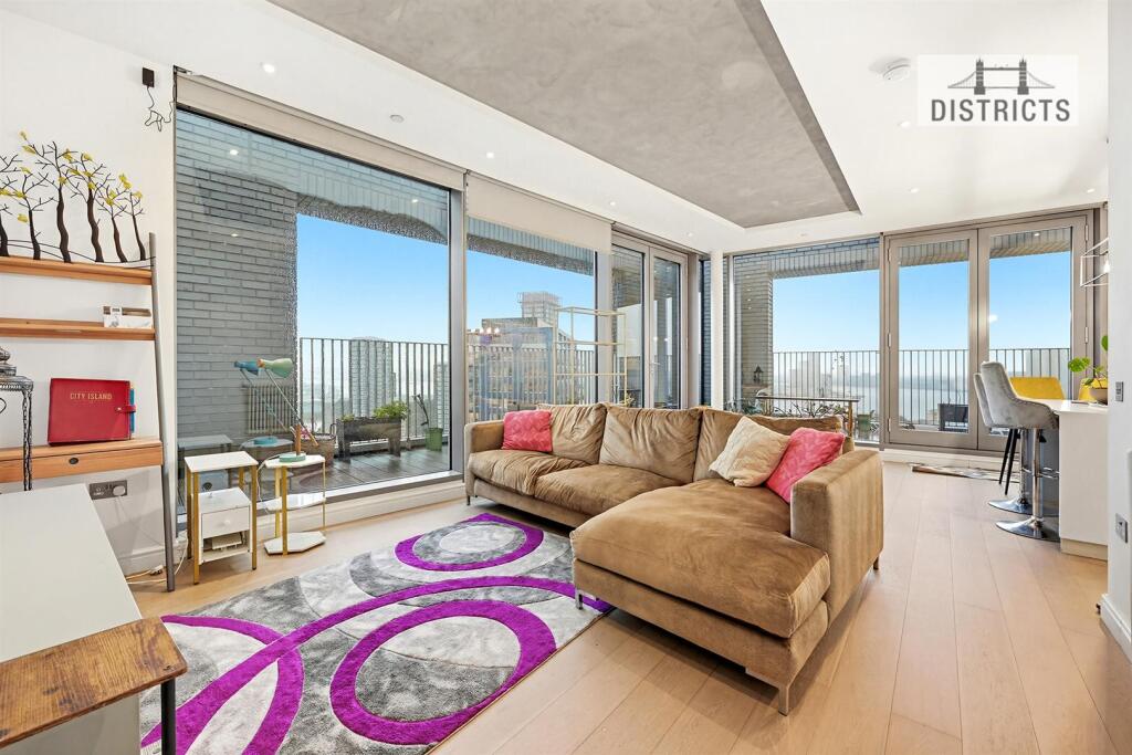 Main image of property: Duplex, Kent Building, City Island, E14