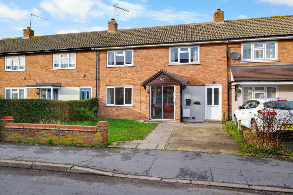 Main image of property: Watts Road, Studley B80 7PT