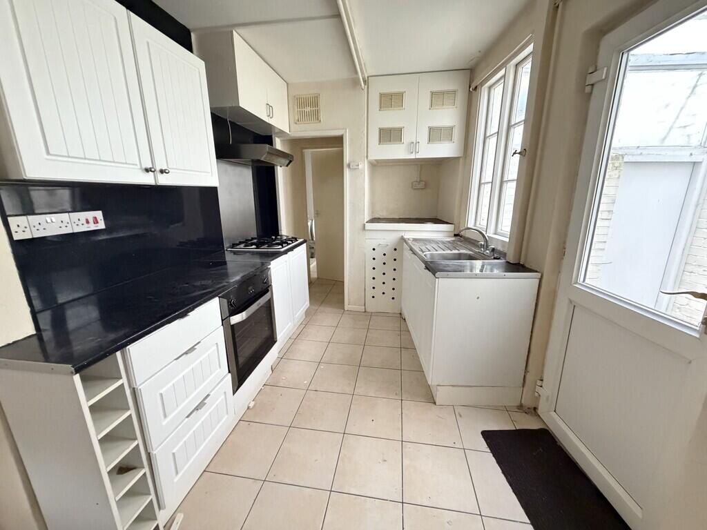 House in Wolverhampton - View 4