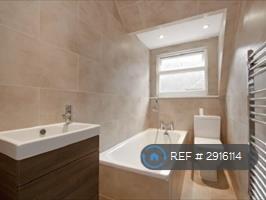 3 bedroom flat for rent
