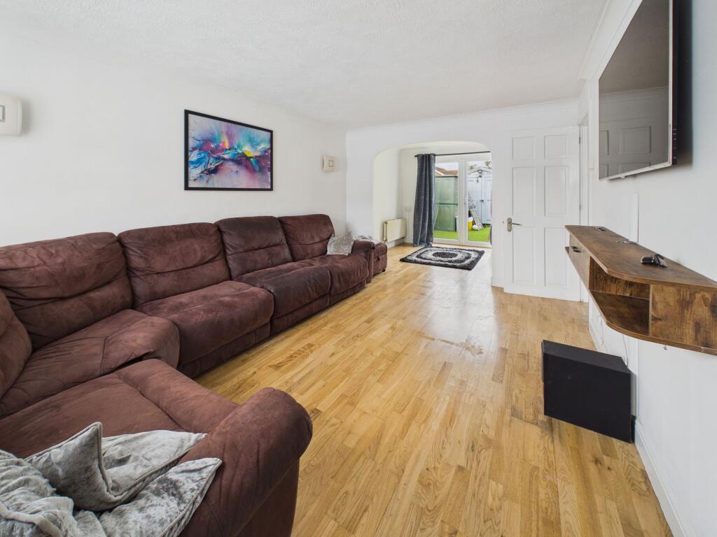 Heron Ridge, Polegate, BN26 photo 4