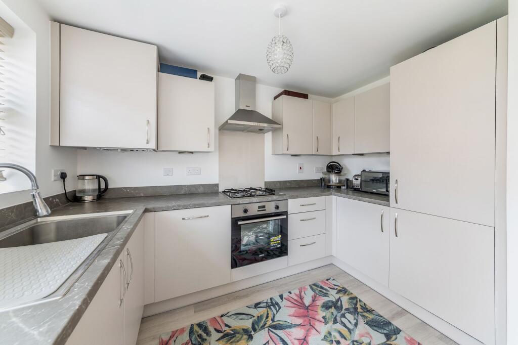 Wivell Drive, Abingdon, OX14 photo 3