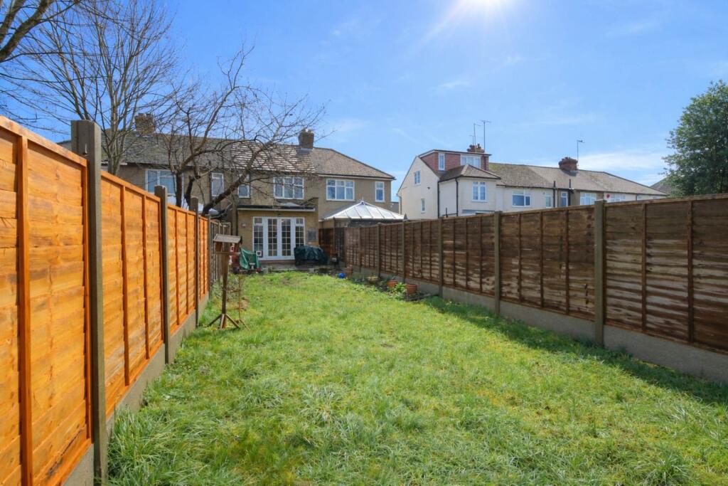 Broad Acres, Hatfield photo 4