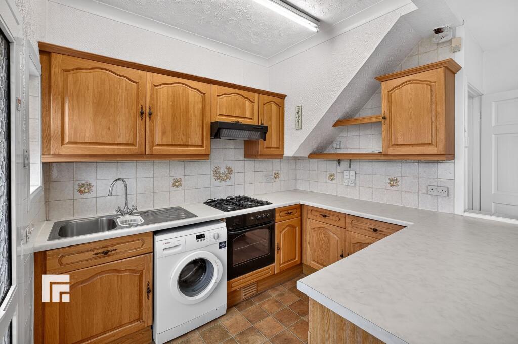 House in Barry, Vale of Glamorgan - View 2