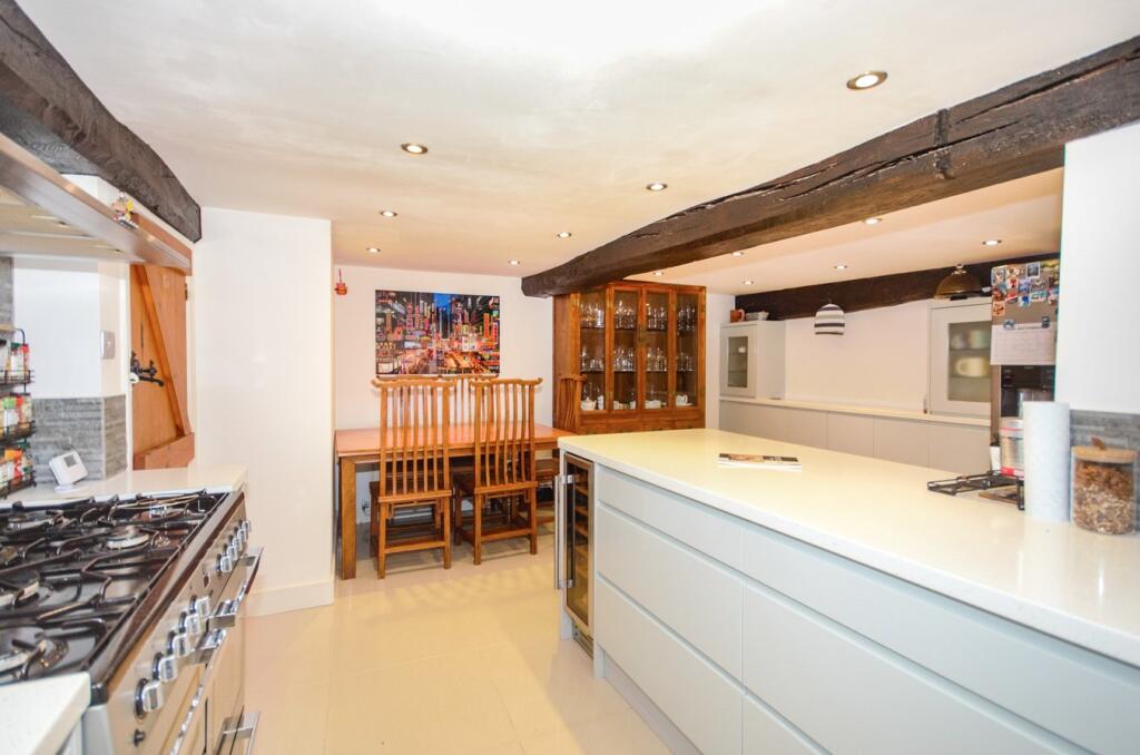Manor House Close, Newbold-on-Avon, Rugby, CV21 photo 3