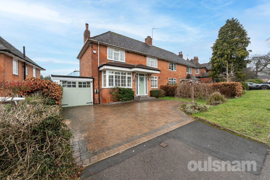 Main image of property: Fox Hill, Birmingham, West Midlands, B29