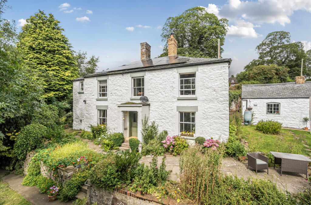 Main image of property: Bron Y Wern, Trefonen, Oswestry,